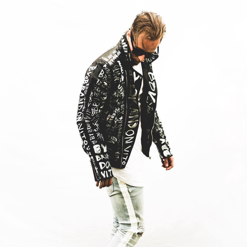 Meet your Posher, Bud