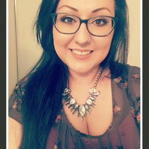 Meet your Posher, Leslie