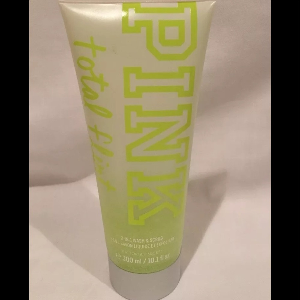 NEW Victoria's Secret PINK Flirt 2in1 Wash & Scrub