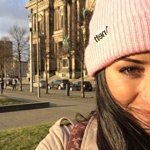 Meet your Posher, Kelsey