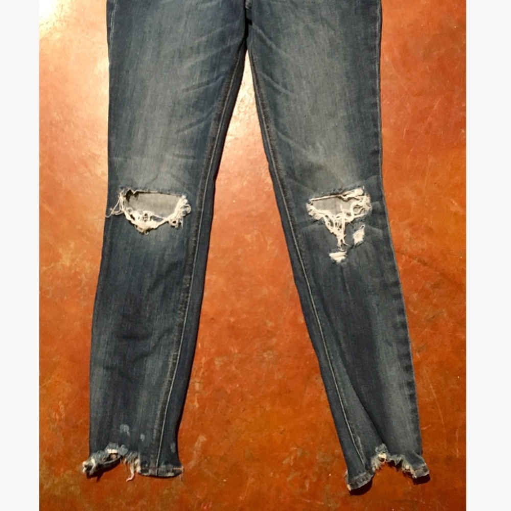 Women’s Express distressed ankle legging jean
