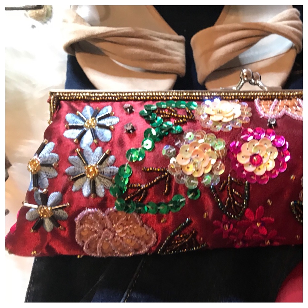 VINTAGE - Sequin burgundy clutch
