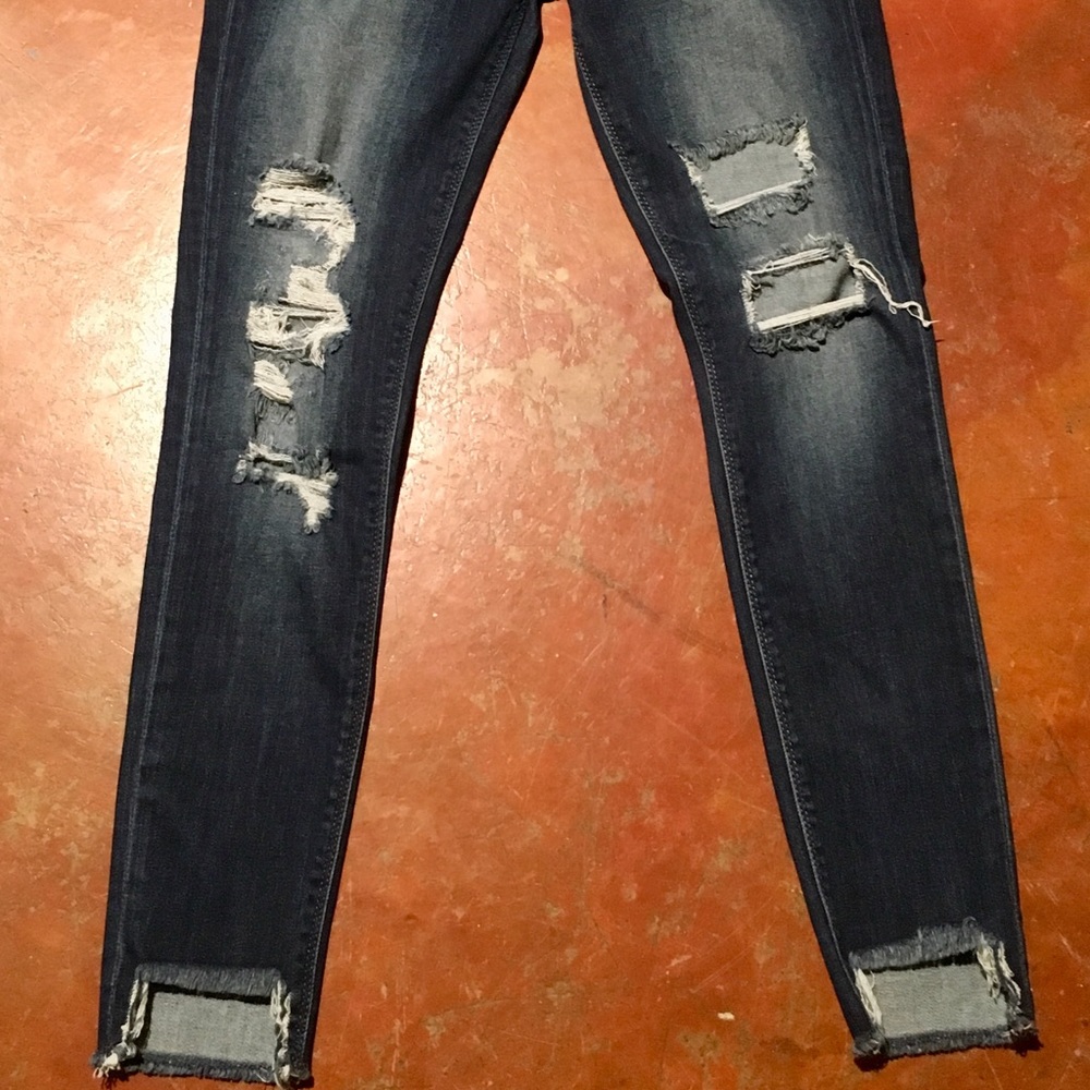 Women’s Express mid rise ankle legging jean