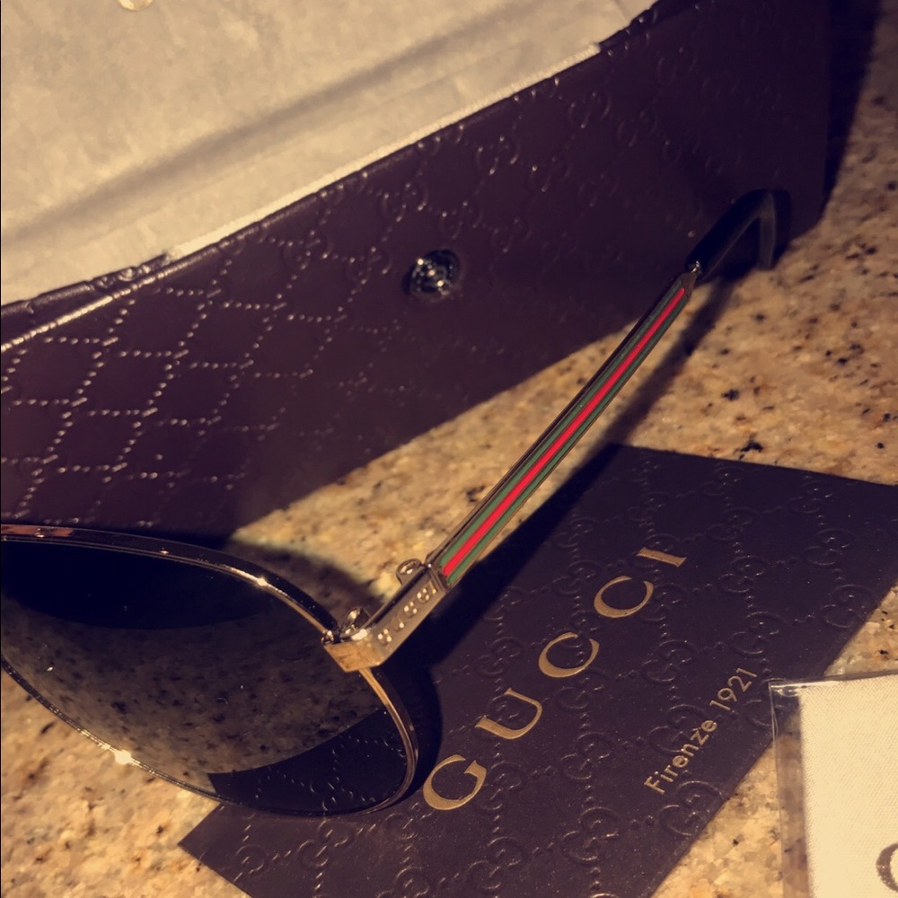 Gucci Aviator sunglasses