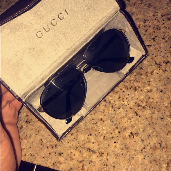 Gucci Aviator sunglasses - Picture 2 of 4