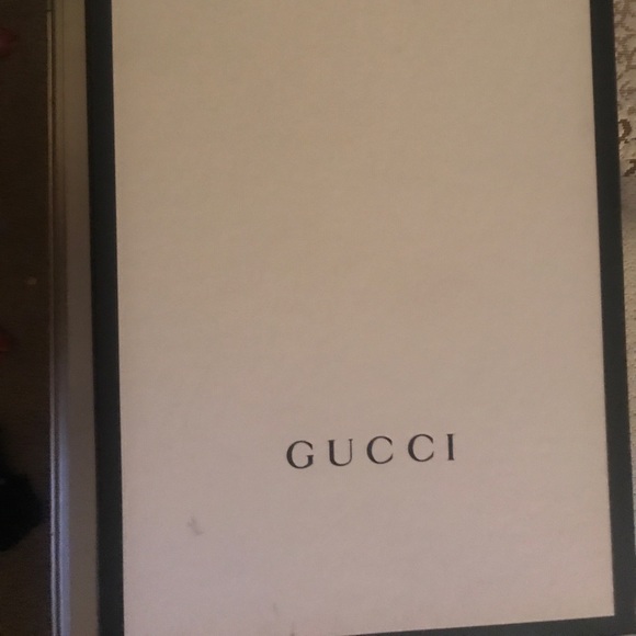 Gucci RED leather purse - Picture 3 of 3