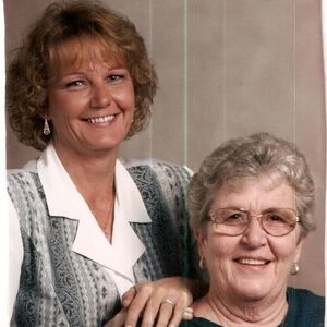 Meet your Posher, Joann