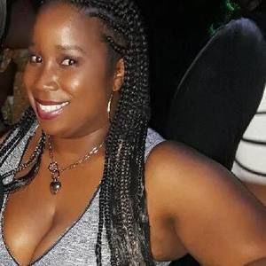 Meet your Posher, Rosalyn