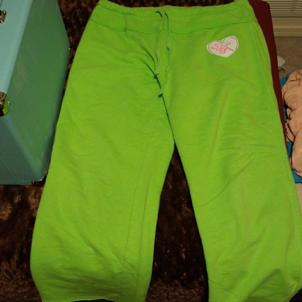 Green Tinker bell capris sweatpants