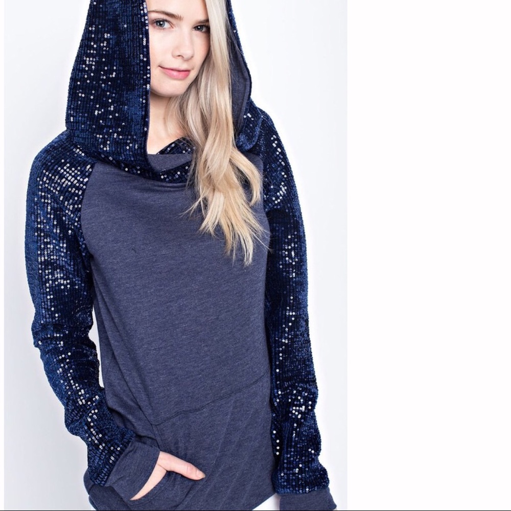 Sequined Hoodie - Picture 4 of 8