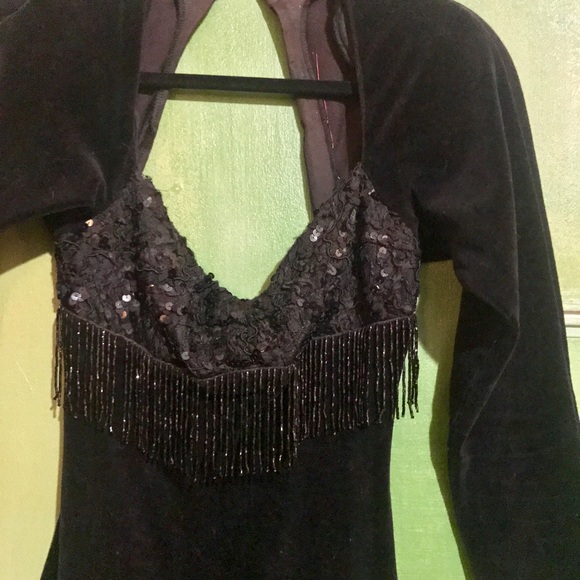 Black Dress - Picture 4 of 4