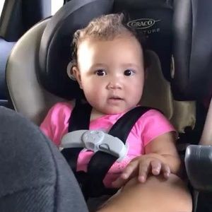 Meet your Posher, Nitza