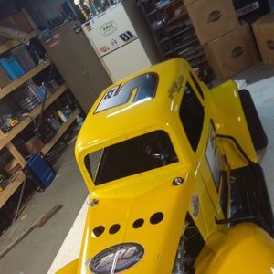 Meet your Posher, Aaron