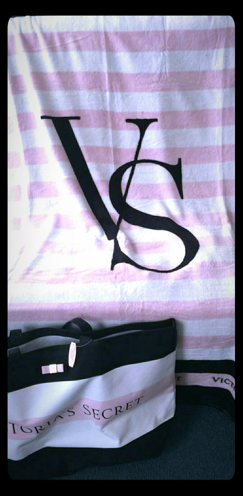 BNWT Bag & Matching Blanket
