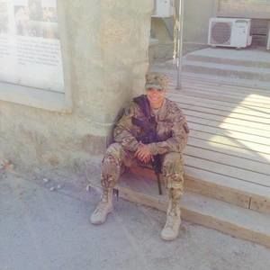 Meet your Posher, Annie