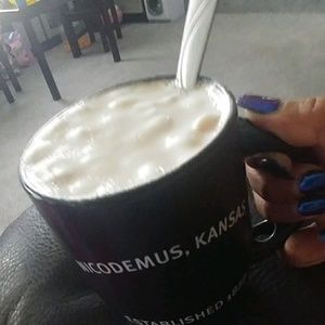 Meet your Posher, Hanae