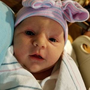 Meet your Posher, Theda