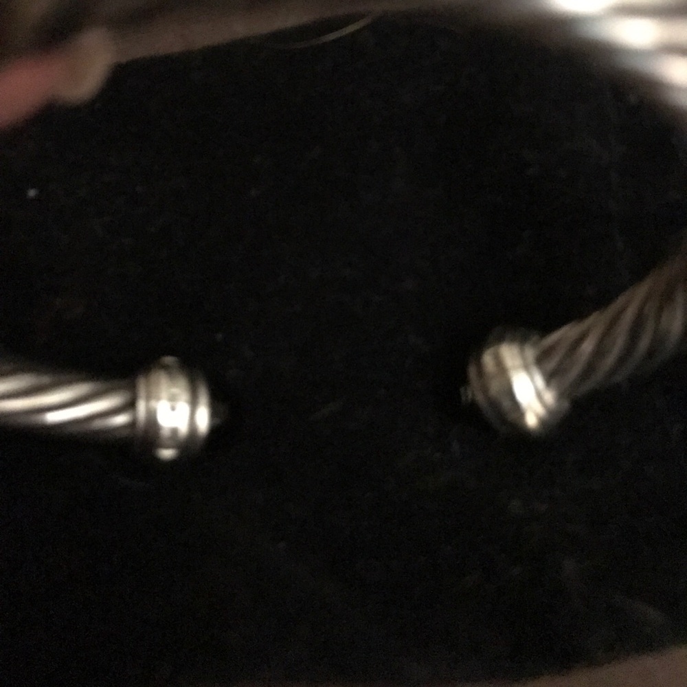 ****** SOLD ****** DAVID YURMAN BRACELET - Picture 5 of 6