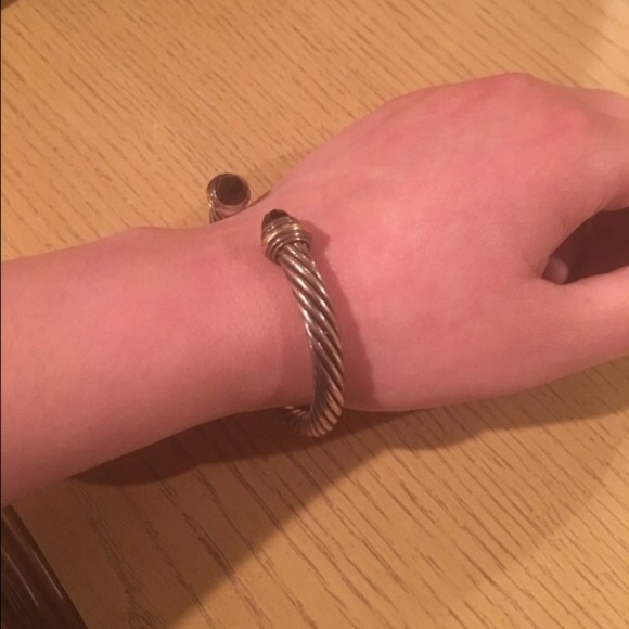 ****** SOLD ****** DAVID YURMAN BRACELET - Picture 3 of 6