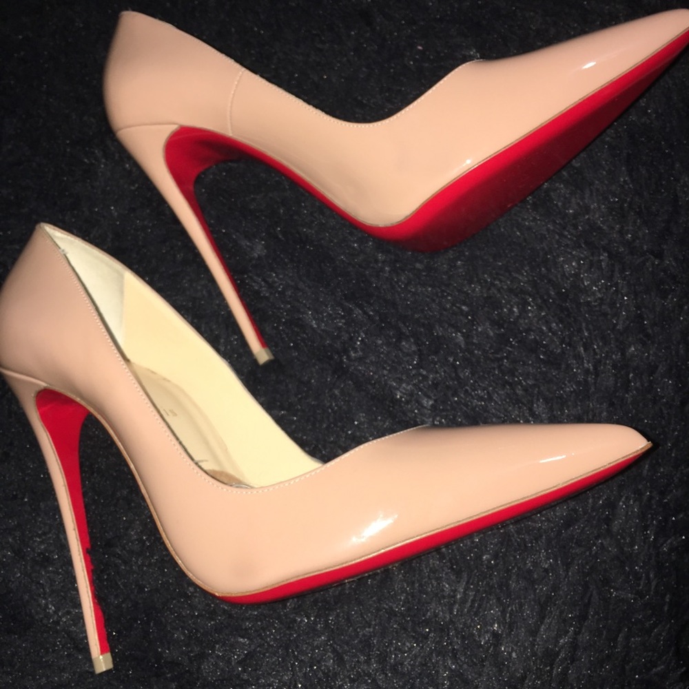 Christian Louboutin Nude So Kate