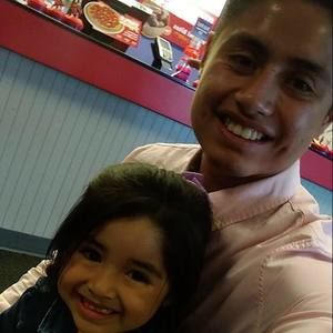 Meet your Posher, Edmundo