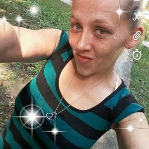 Meet your Posher, Krystal