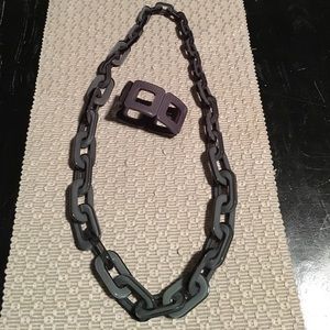 large link necklace & stretch cuff bracelet