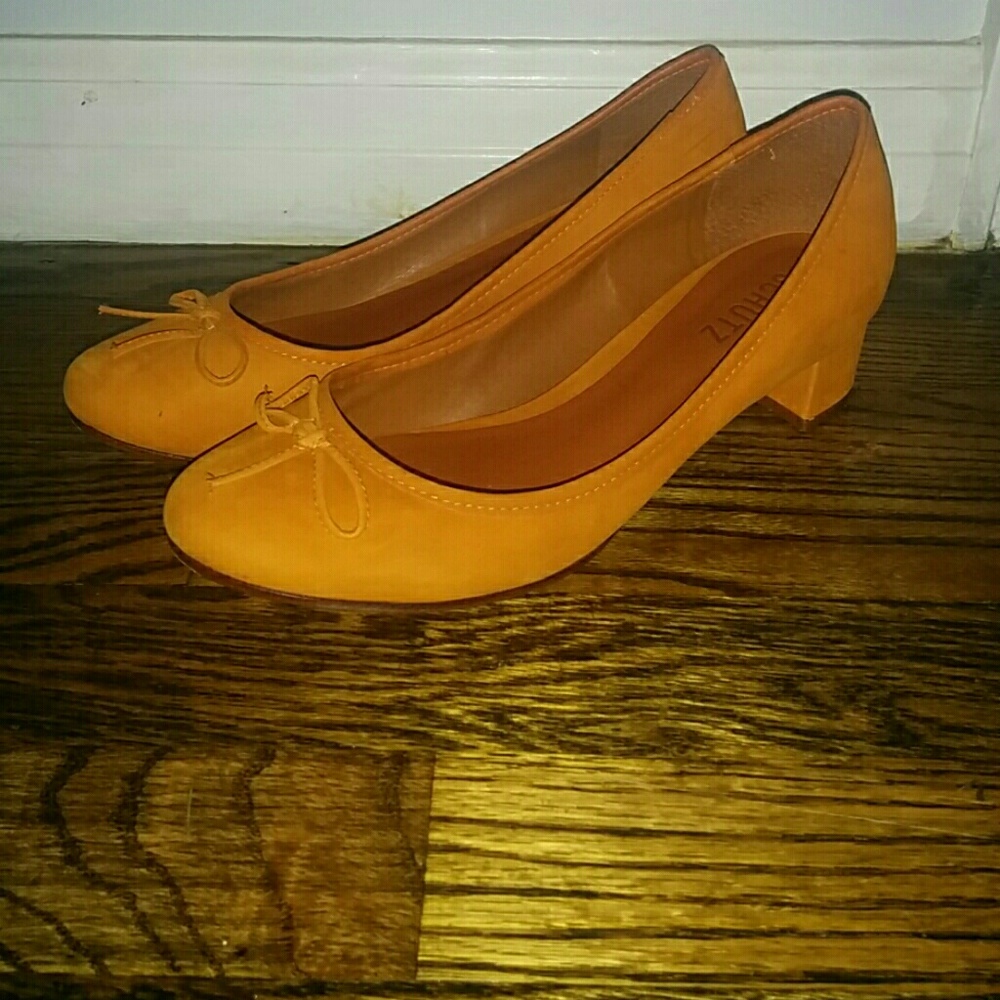 Schutz Mustard Yellow Orange Block Heel Shoe 10 41