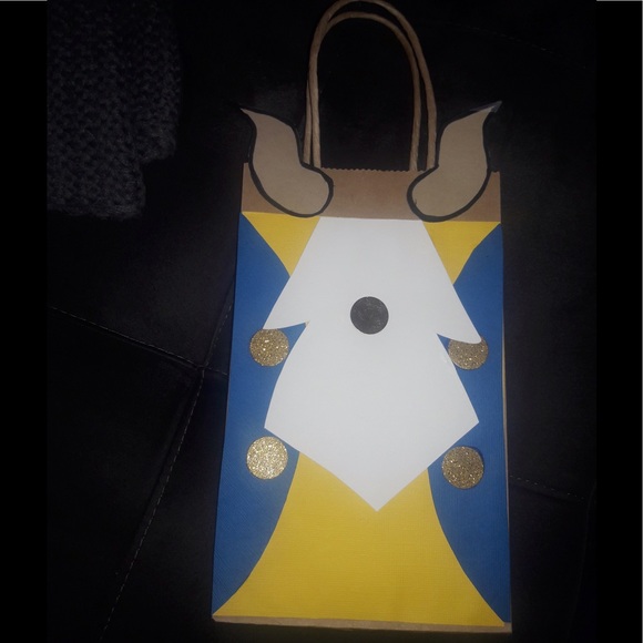 Party favor bags