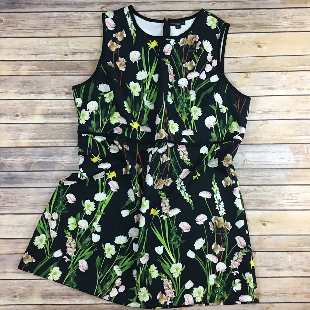 Victoria Beckham x Target floral pop dress