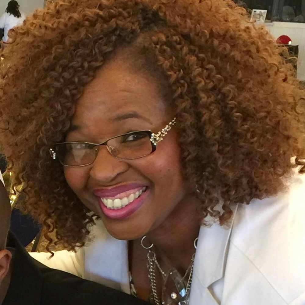 Meet your Posher, Tina