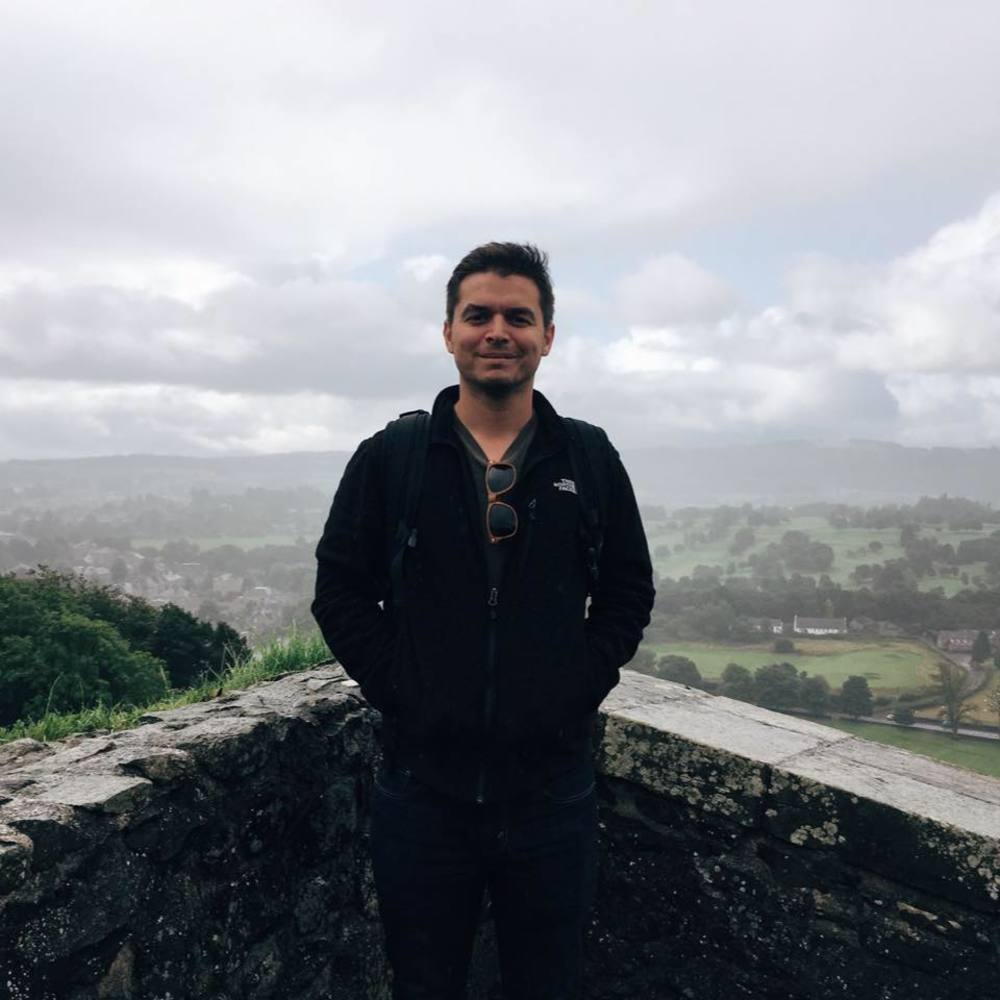 Meet your Posher, Chris