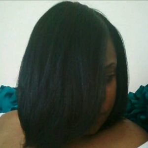 Meet your Posher, Laina