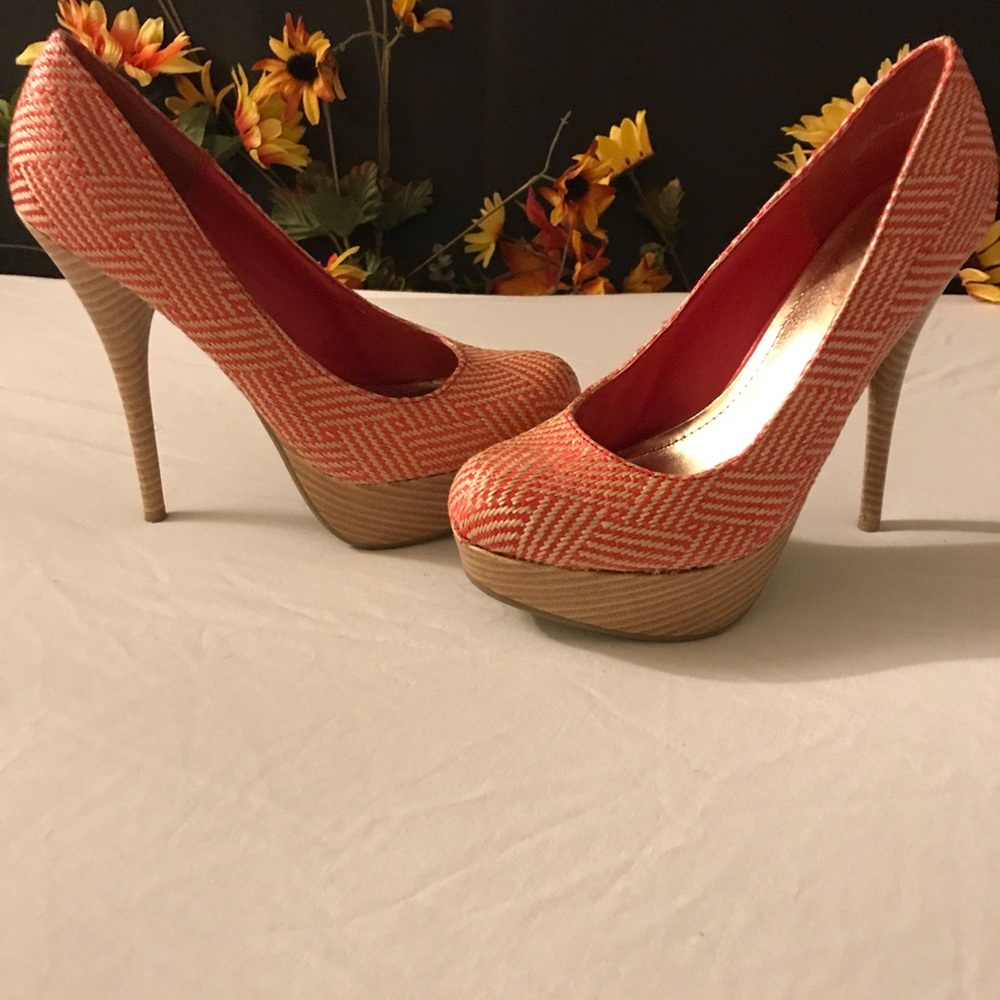 Bamboo orange/cream party pumps