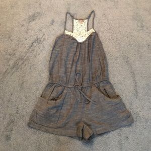 Mossimo supply co lightweight romper sz S