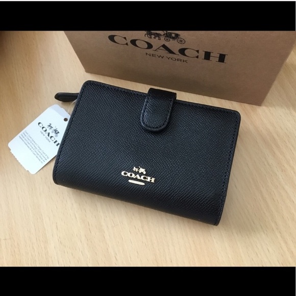 Coach Handbags - 🍥coach wallet🍥