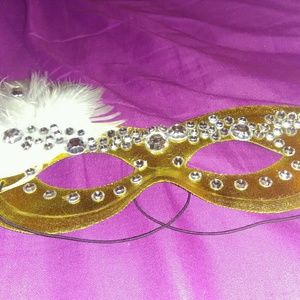 Meet your Posher, Ursula