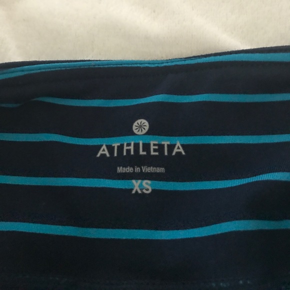 Athleta striped Capri - Picture 3 of 4