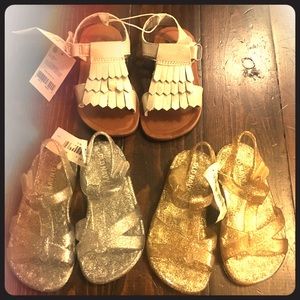 Toddler girl size 6 sandals Metallics