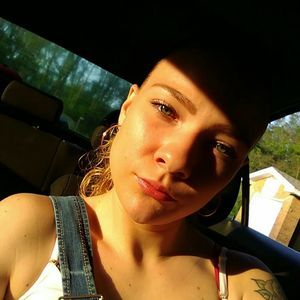 Meet your Posher, Mikkita