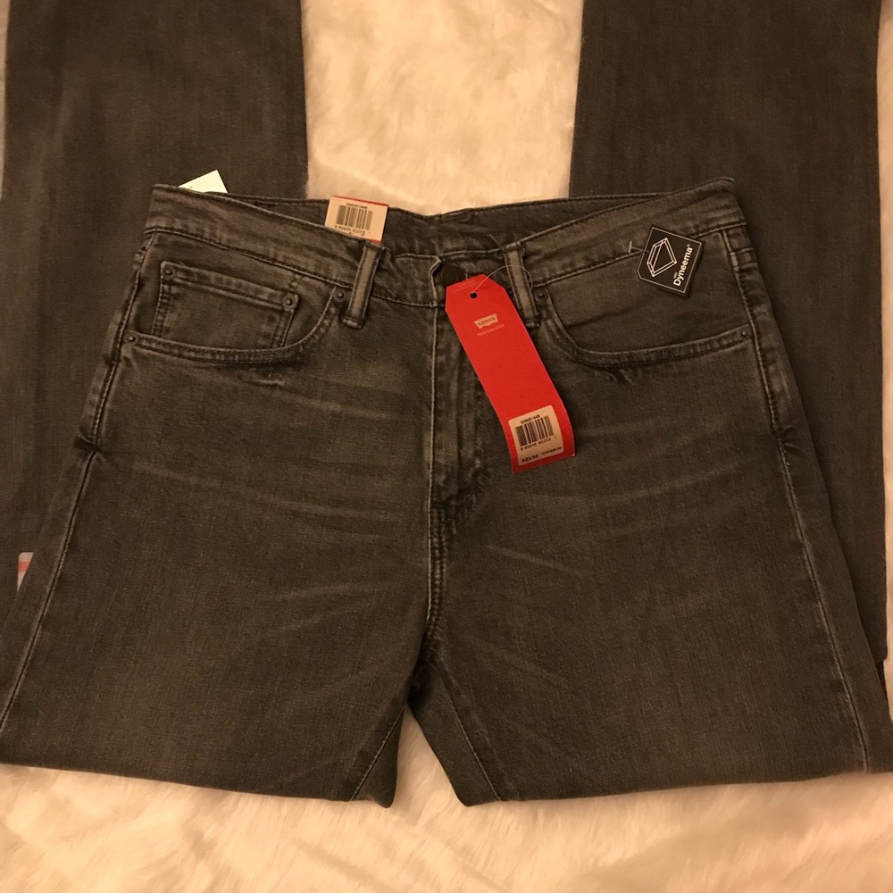 NWT Levi’s lightly distressed grey 32/30 - Picture 4 of 8