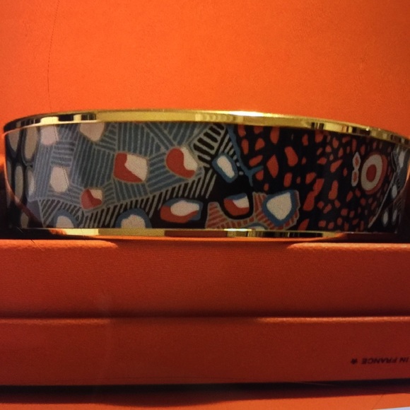 Hermes Wide Enamel Bracelet‼️Sale‼️ - Picture 5 of 5