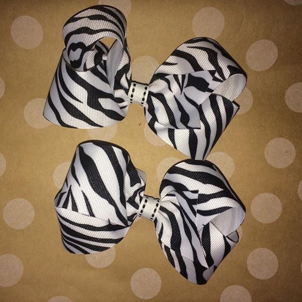Girls hair accessories