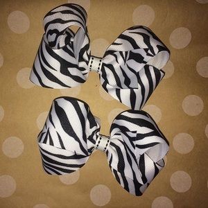 Girls hair accessories