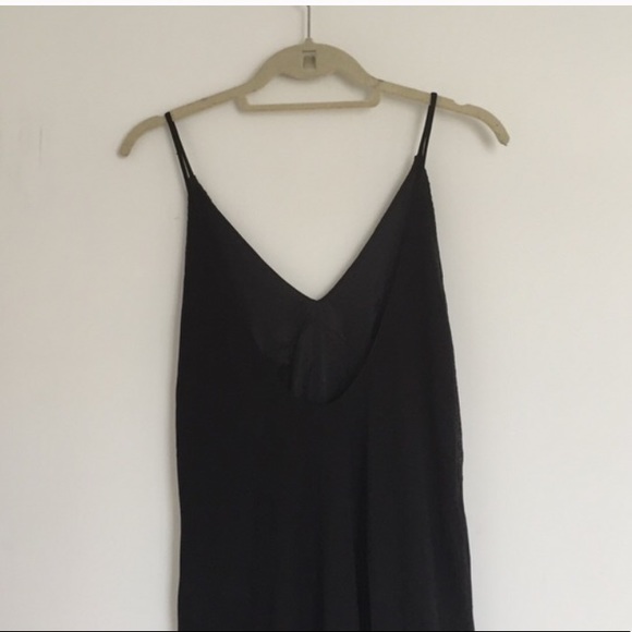 Zara V-Neck Dress - Picture 3 of 6