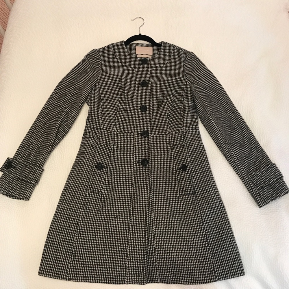 Banana Republic Black/White Houndstooth Wool Coat