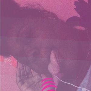 Meet your Posher, Aariona