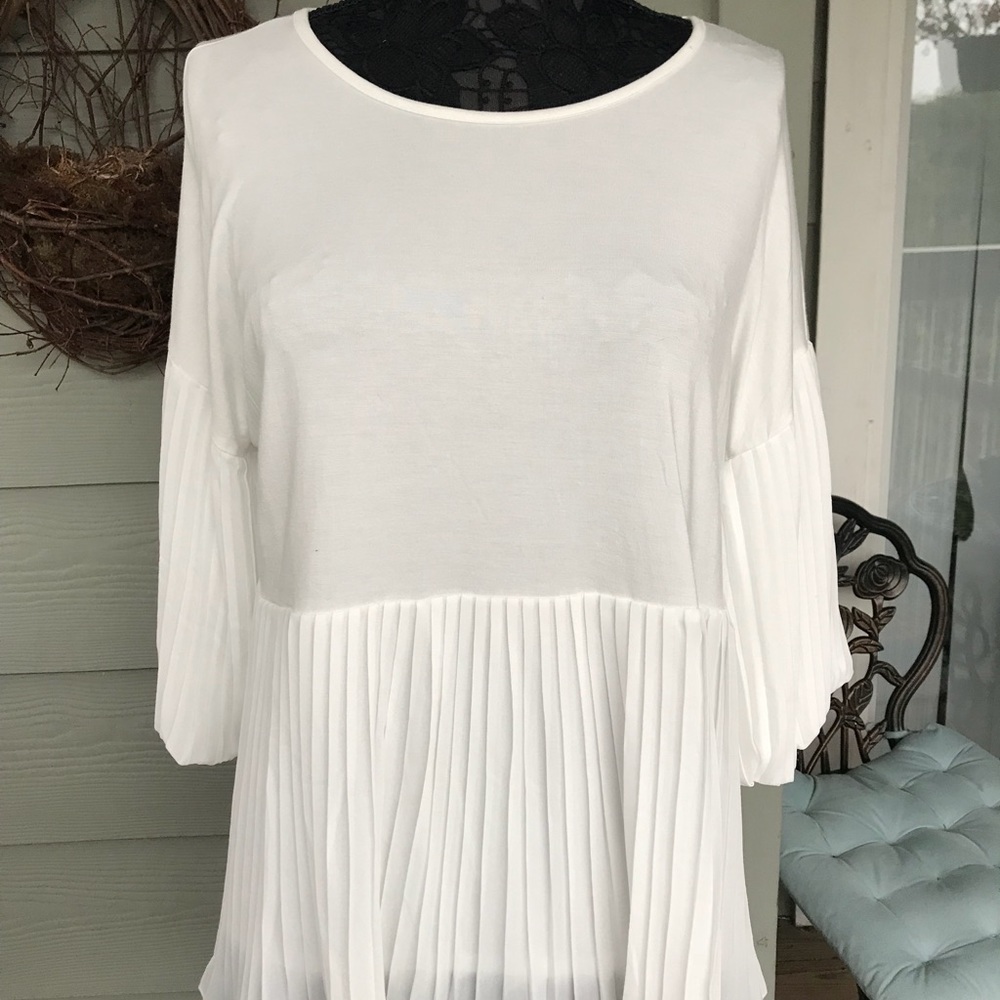 White top with pleating