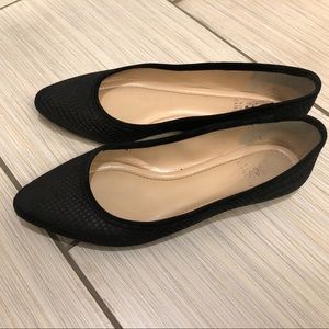 Black Vince Camuto Flats