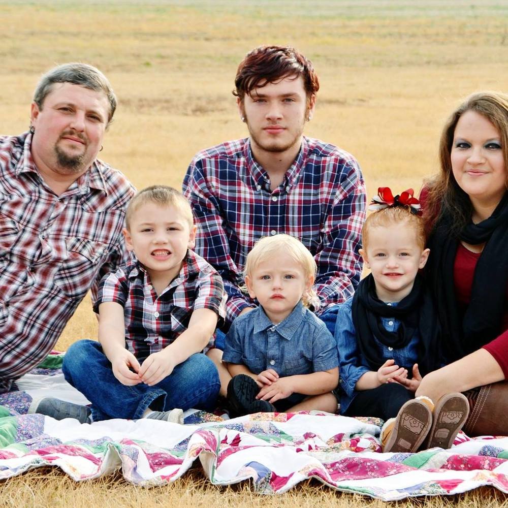 Meet your Posher, Sareata